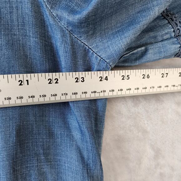 Chicos Dress Womens 18 Chambray Denim Tiered Fray Hem Crocheted Lace Smocked 3.5 - Picture 7 of 8